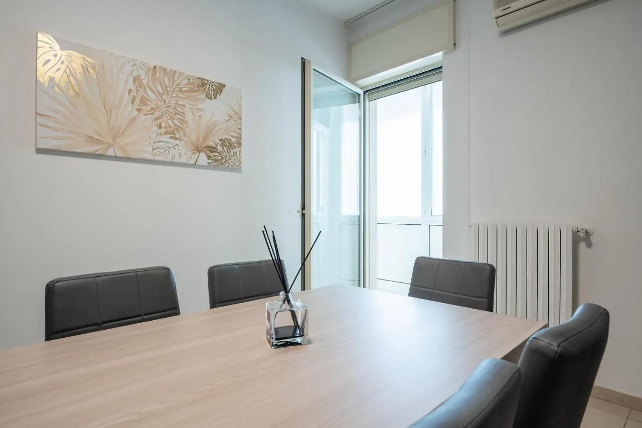 Home Abate Gimma 170 Bari Apartament