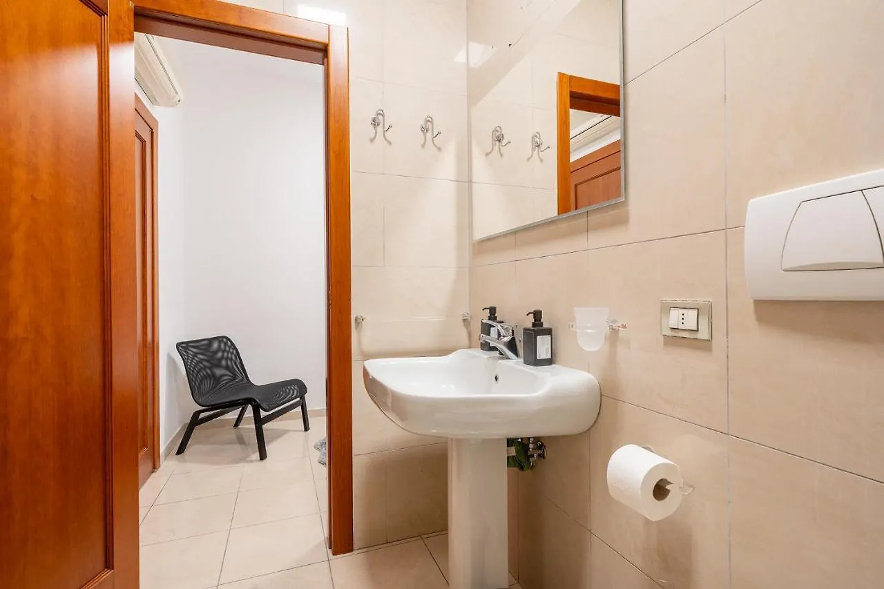 Home Abate Gimma 170 Bari Włochy